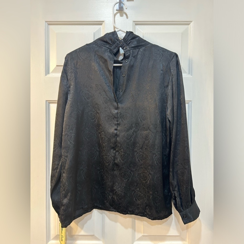 Vintage Allison Smith‎ Black Sateen Blouse Textured Rose Patterned Pleated Sz 12 - Picture 2 of 11
